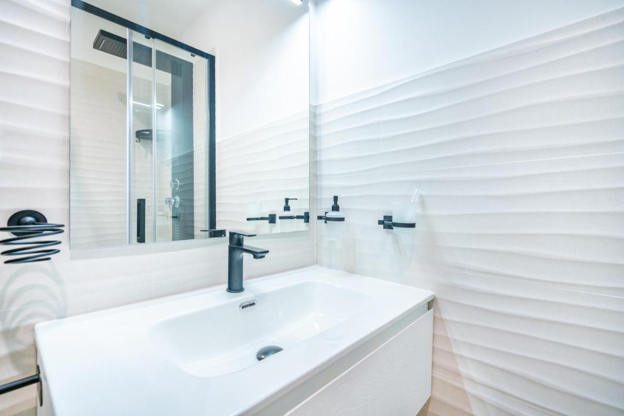 Sunscape Rooms Cagliari City Center Extérieur photo