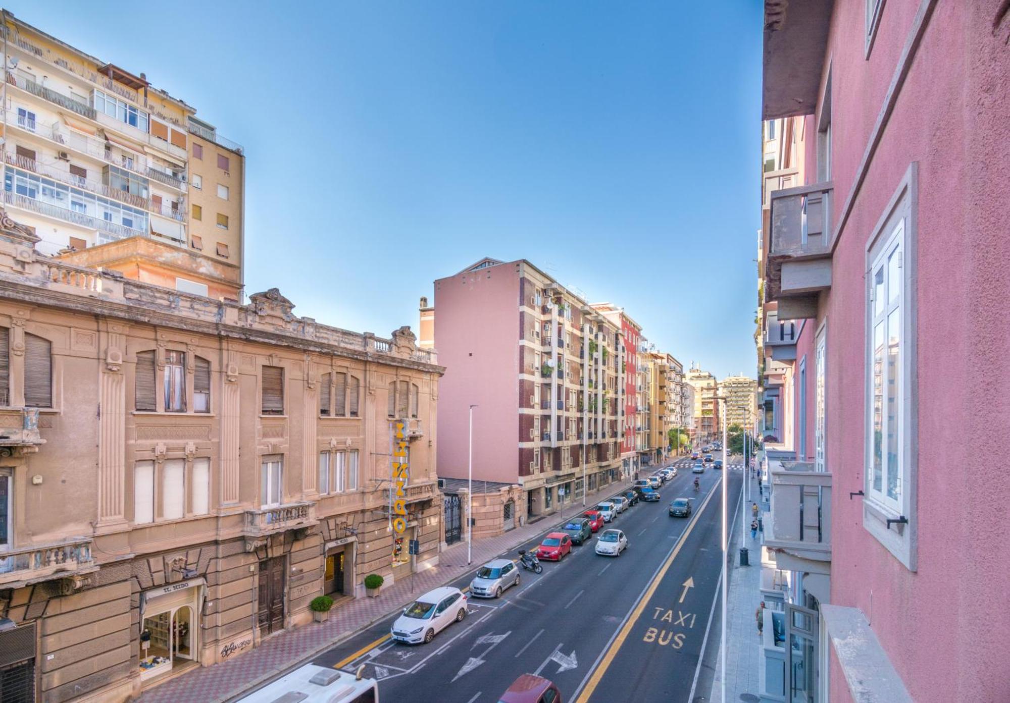 Sunscape Rooms Cagliari City Center Extérieur photo